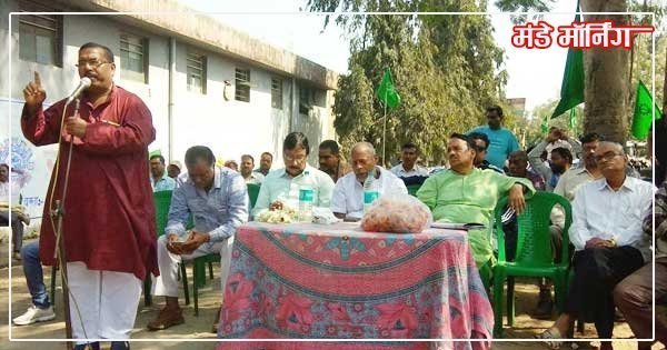 अपना वक्तव्य रखते हुये कोलियरी मजदूर कॉंग्रेस (हिन्द मजदूर सभा ) के व्यवस्थापक सचिव एवं काजोड़ा एरिया के सचिव विशुनदेव नोनिया